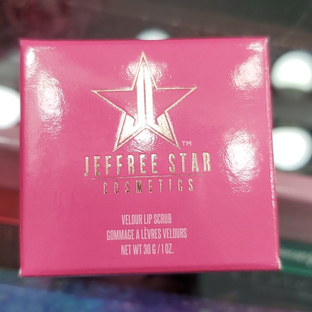 Jeffree star 🌟 velour lip scrub